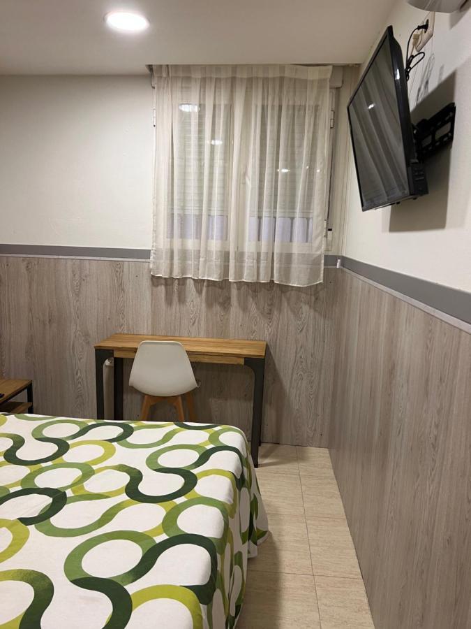 Hostal 82 Olías del Rey Εξωτερικό φωτογραφία